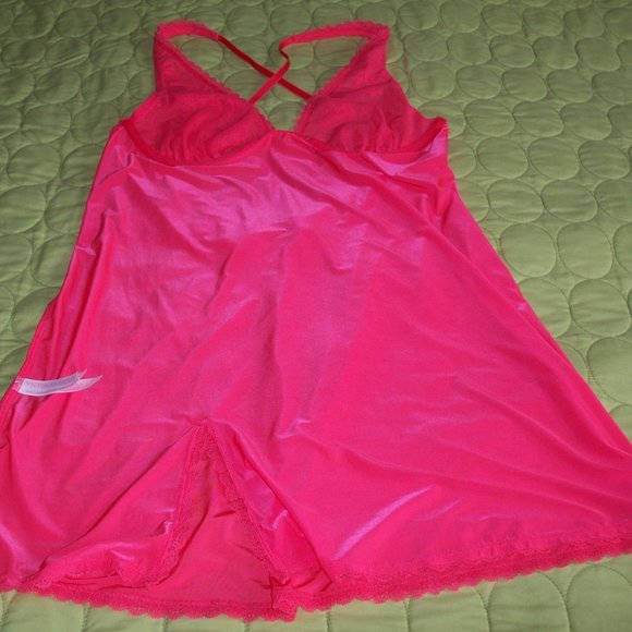 Victoria's Secret Rose Color Nightgown with Lacy - Picture 13 of 16